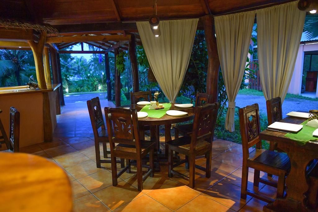 Hotel Caribbean Coconut Cahuita Εξωτερικό φωτογραφία
